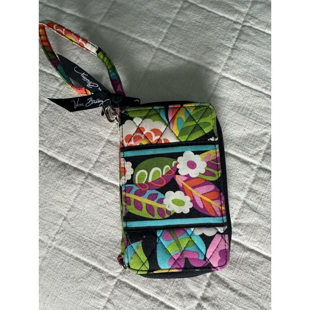 Vera Bradley Floral Wallet‎